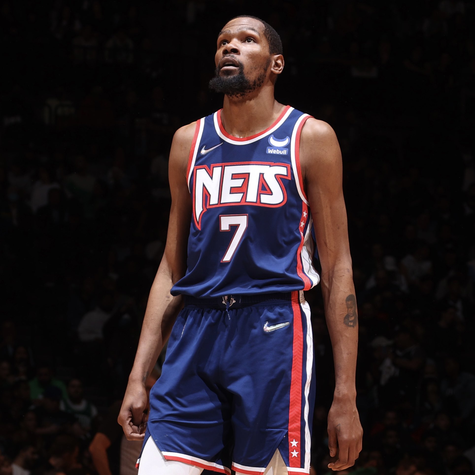 篮网带队取胜！，杜兰特重要时刻领先优势明显再创辉煌时刻的简单介绍