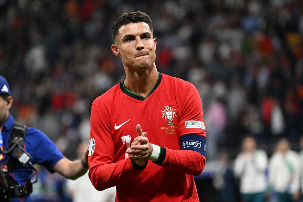 开云-C罗在塞尔维亚队比赛中精彩发挥，突破纪录引发热议！的简单介绍