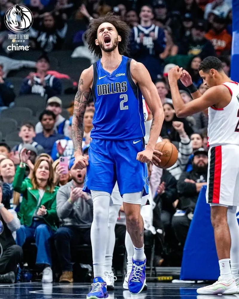 开云体育-包含德罗巴迎来七赛季高光表现，独行侠球迷沸腾！的词条